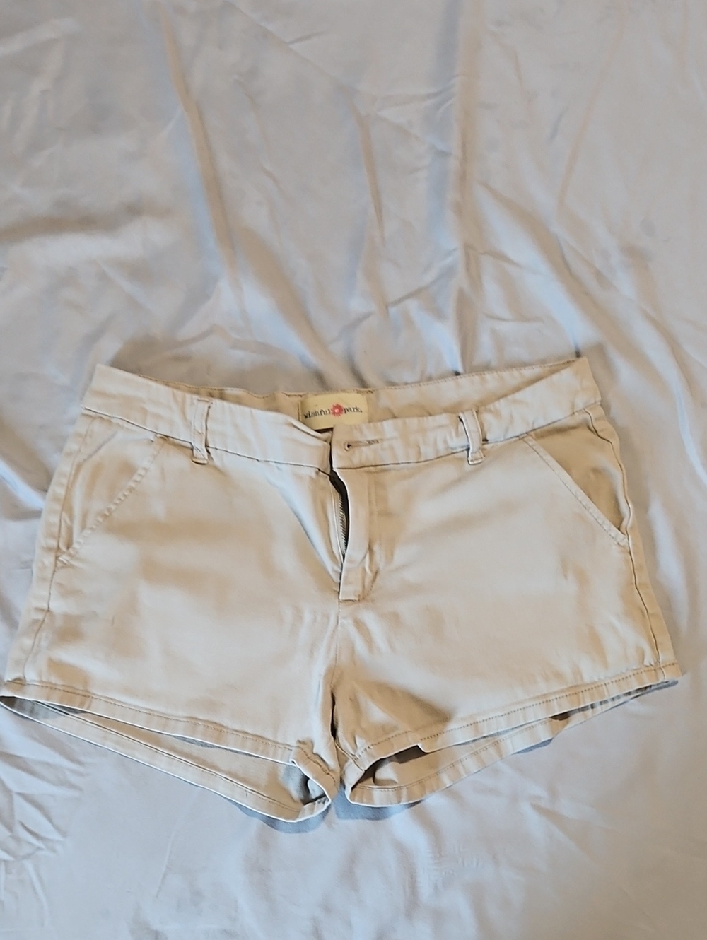 Wishful Park Women’s Cream Casual Shorts